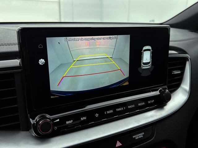 KIA CEE D Ceed Sportswagon 1.5 T-GDi MHEV GT-Line Edition Op afspraak beschikbaar, interesse in deze mooie auto? Neem vooraf contact op met Kia Breda!