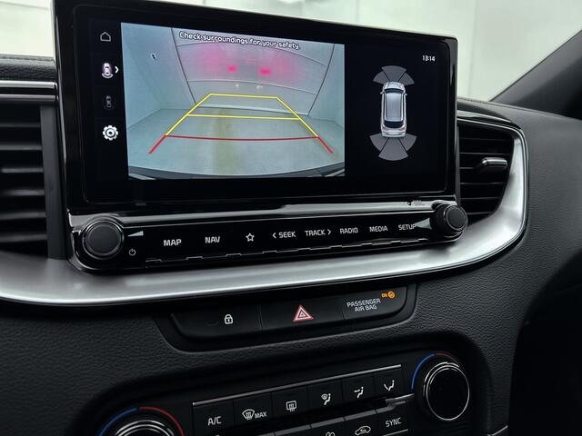 KIA CEE D Ceed Sportswagon 1.5 T-GDi GT-PlusLine 7-DCT Navigatie | Stoelverwarming | Stuurverwarming | Climate Control