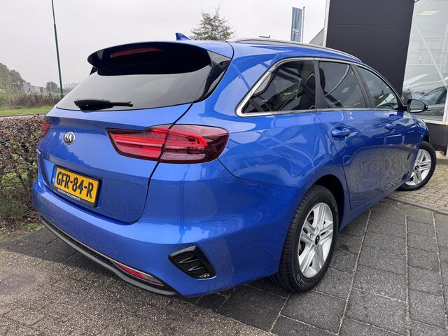 KIA CEE D Ceed Sportswagon 1.0 T-GDi DynamicLine | Half lederen bekleding | Apple Carplay/Android Auto | Cruise control | Achteruitrij camera | Elektr. climate control | Spraak bediening | Start/Stop systeem |