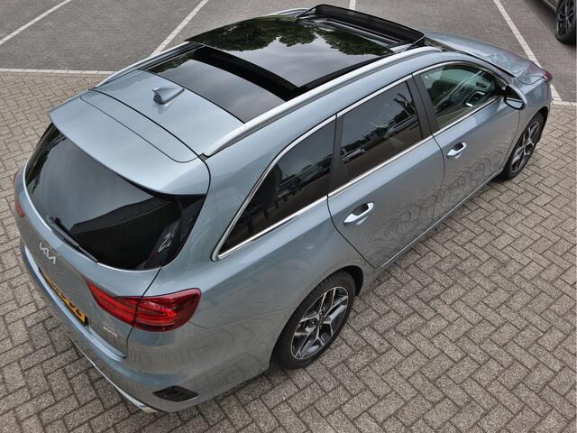 KIA CEE D Ceed Sportswagon 1.6 GDI PHEV Plug-In ExecutiveLine Leder | Panorama dak | Stoelkoeling | Stoelverwarming | JBL | tot 10 jaar Garantie