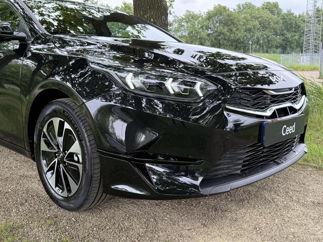 KIA CEE D Ceed 1.0 T-GDi Design Edition | Direct leverbaar | 10 jaar garantie | Info Bas: 0492-588982 Info Bas: 0492-588982