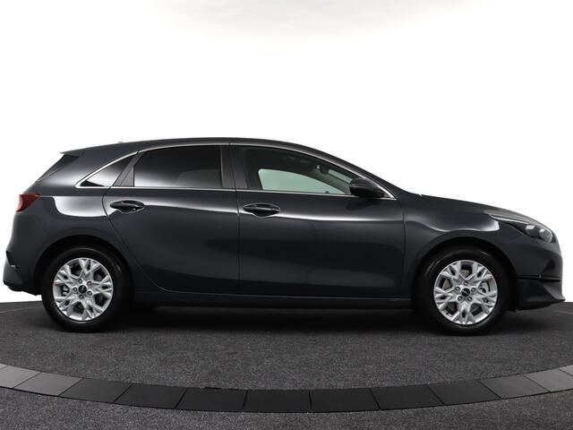 KIA CEE D Ceed 1.5 T-GDi DynamicPlusLine Automaat - Trekhaak - *Demo* - Fabrieksgarantie tot 04-2032