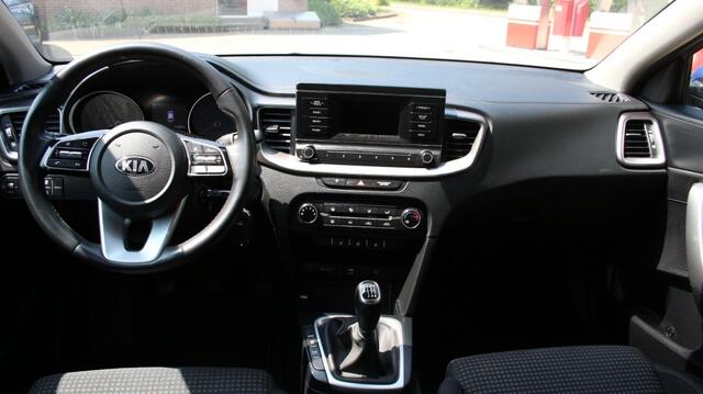 KIA CEE D 1.0 T-GDI Comfortline, Stoel en stuurverw, PDC, DAB