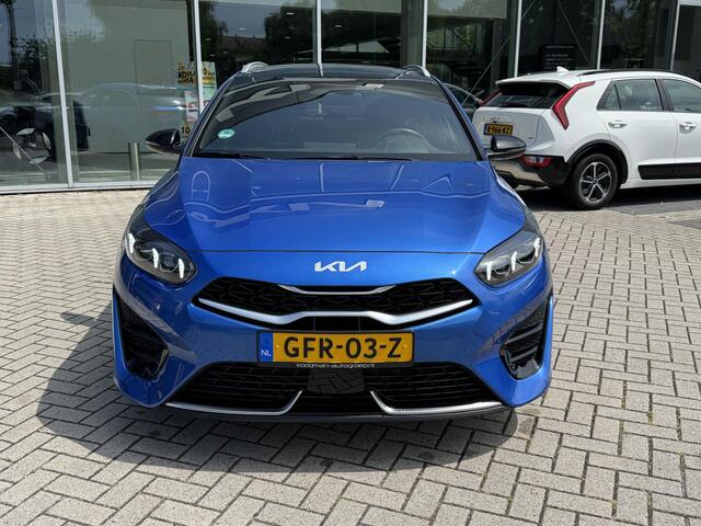 KIA CEE D Ceed Sportswagon 1.5 T-GDi GT-Line Schuifkanteldak|Lmv|Airco