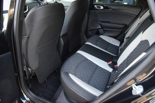 KIA CEE D Ceed Sportswagon 1.0 T-GDi/120pk GT-Line Edition | Climate Control | Cruise Control | Stoelverwarming | 17" LMV | Tot 10Jr. Kia-Garantie