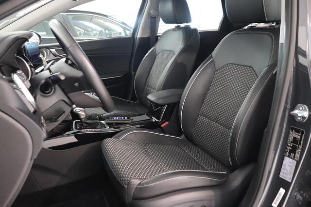 KIA CEE D Ceed Sportswagon 1.6 GDI PHEV DynamicPlusLine | Camera | Achterklep electrisch | Navigatie | Climate control | LED | AppleCarplay AndroidAuto |