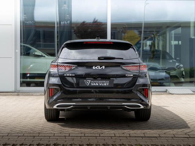 KIA CEE D Ceed 1.5 T-GDi GT-PlusLine | UNIEKE AUTO | OP VOORRAAD DIRECT RIJDEN | schuifkanteldak | JBL Speakers | Elektrische verstelbare stoelen met geheugenfunctie |