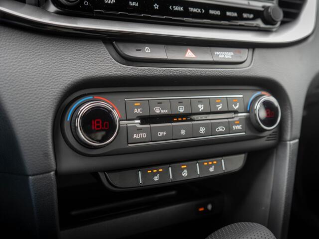 KIA CEE D Ceed 1.5 T-GDi GT-PlusLine | UNIEKE AUTO | OP VOORRAAD DIRECT RIJDEN | schuifkanteldak | JBL Speakers | Elektrische verstelbare stoelen met geheugenfunctie |