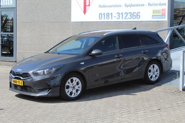 KIA CEE D Ceed Sportswagon 1.0 T-GDi Dynamicplusline/Climate control/Cruise control/Lane assist/Achteruitrijcamera/Apple carplay/Stoelverwarming/Stuurverwarming/DAB/LED koplampen/16'' Lichtmetalen velgen.
