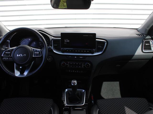 KIA CEE D Ceed 1.0 T-GDi DynamicPlusLine | Stuur-/stoelverwarming | Camera | Draadloos laden | LED | Dodehoek detectie | 16" LM |