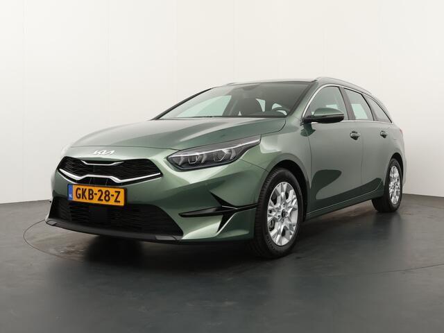 KIA CEE D Ceed Sportswagon 1.5 T-GDi DynamicLine Automaat! - Adaptieve Cruise Control - Bluetooth - LED Verlichting - Achteruitrijcamera - Grootlichtassistentie - Fabrieksgarantie Tot 2031