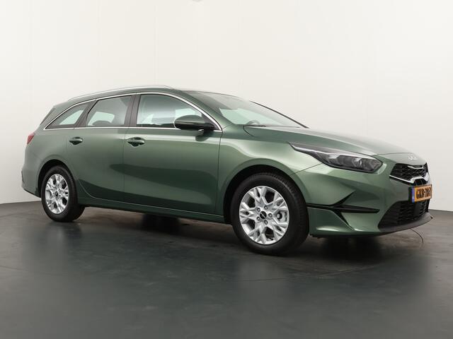 KIA CEE D Ceed Sportswagon 1.5 T-GDi DynamicLine Automaat! - Adaptieve Cruise Control - Bluetooth - LED Verlichting - Achteruitrijcamera - Grootlichtassistentie - Fabrieksgarantie Tot 2031