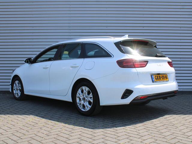 KIA CEE D Ceed Sportswagon 1.5 T-GDi DynamicLine | Airco | Cruise | Camera | Navi | 16" LM | LED | PDC |