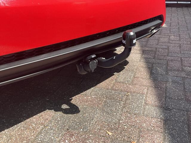 KIA CEE D Ceed 1.0 T-GDi Comfortline Clima Cruise Audio Trekhaak Orig.NL Red Voll.Onderhouden!