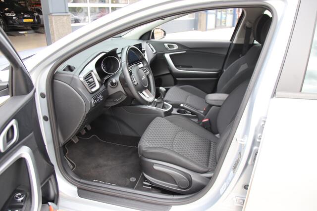 KIA CEE D Ceed Sportswagon 1.0 T-GDi Groot Navi, ACC, Nl auto 1e eig! Zomer aanbieding!