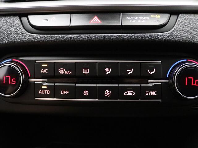 KIA CEE D Ceed Sportswagon 120pk T-GDi DynamicLine Camera | Climate | Cruise | Navi | Parkeersens. achter