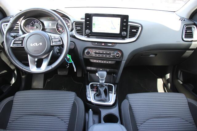 KIA CEE D Ceed Sportswagon 1.5 T-GDi DynamicLine Automaat | Stoel- en Stuurverwarming |