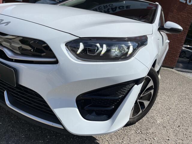KIA CEE D Ceed Sportswagon 1.6 GDI PHEV DynamicLine // FULL LED // KEYLESS // CAMERA+SENSOREN // STOEL+STUURVERWARMING // NAVI+CARPLAY //