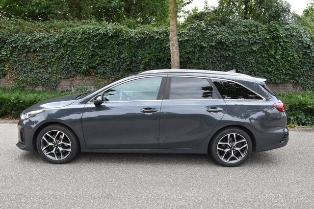 KIA CEE D Ceed Sportswagon 1.4 T-GDi GT-Line | TREKHAAK | PANO DAK | CARPLAY | CAMERA