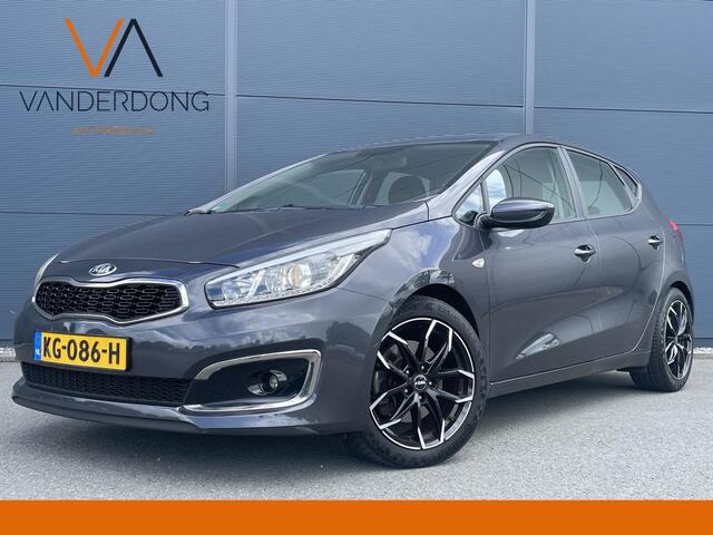 KIA CEE D cee'd 1.6 GDI First Edition | Camera | Bluetooth | Navi