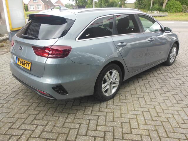 KIA CEE D Ceed Sportswagon 1.0 T-GDi DynamicPlusLine Staat in De Krim