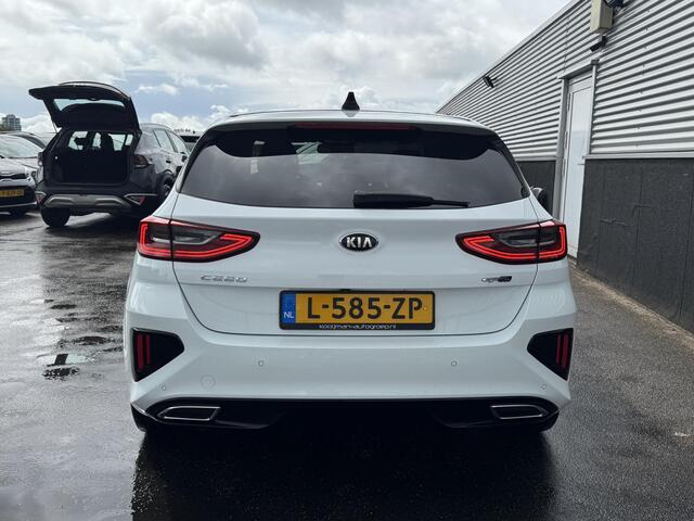 KIA CEE D Ceed 1.0 T-GDi GT-Line Schuif/kanteldak, Stoel- & Stuurwiel verwarmd, NL-auto, Navigatie, Achteruitrijcamera, Smart Key, Climate control