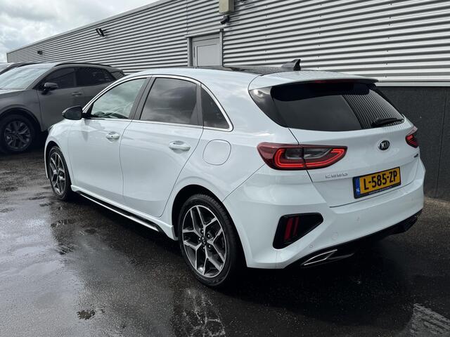 KIA CEE D Ceed 1.0 T-GDi GT-Line Schuif/kanteldak, Stoel- & Stuurwiel verwarmd, NL-auto, Navigatie, Achteruitrijcamera, Smart Key, Climate control