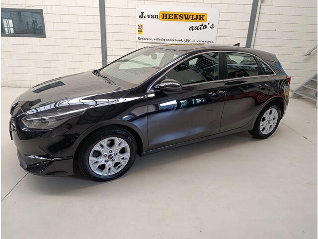 KIA CEE D Ceed 1.0 T-GDi DynamicLine Ecc | Lmv | Navi | Camera | Pdc