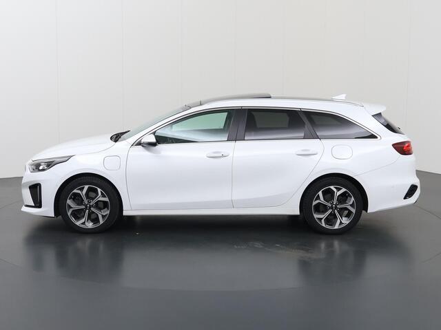 KIA CEE D Ceed Sportswagon 1.6 GDI PHEV ExecutiveLine | Panoramadak | Elekt. Stoelverstelling met geheugen | Stoelventilatie | Stoel/Stuurwielverwarming |