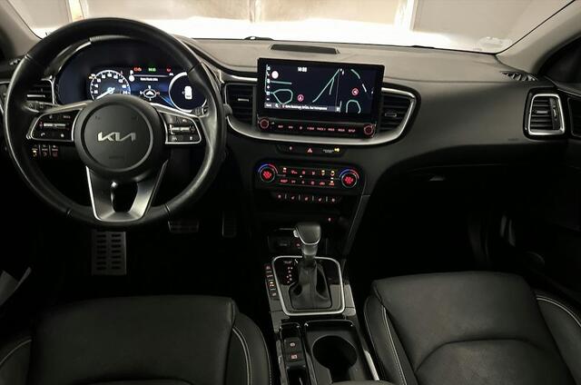 KIA CEE D Ceed Sportswagon 1.6 GDI PHEV ExecutiveLine FULL OPTION | Schuifdak, Stoelventilatie, Digitaal Display, Leer, Elektr. achterklep, 1e eigenaar, 1300kg trekgewicht!