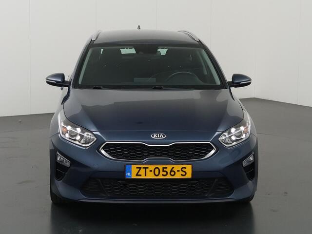 KIA CEE D Ceed Sportswagon 1.0 T-GDi DynamicLine | Navigatie | Parkeercamera | Apple Carplay/Android Auto | Climate Control | Cruise Control