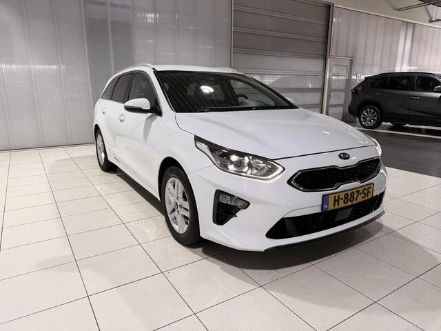 KIA CEE D Ceed Sportswagon 1.4 T-GDi DynamicPlusLine Apple Carplay/Android Auto, stoel en stuur verwarming, Navigatie, Camera.
