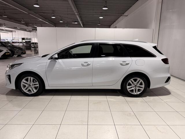 KIA CEE D Ceed Sportswagon 1.4 T-GDi DynamicPlusLine Apple Carplay/Android Auto, stoel en stuur verwarming, Navigatie, Camera.
