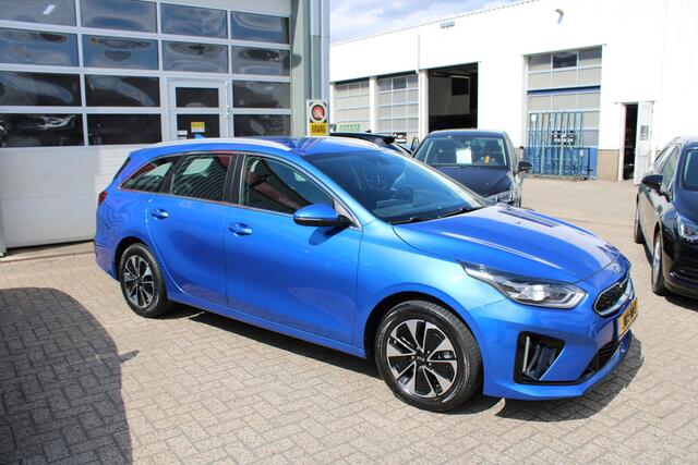 KIA CEE D Ceed Sportswagon 1.6 GDI PHEV DynamicPlusLine
