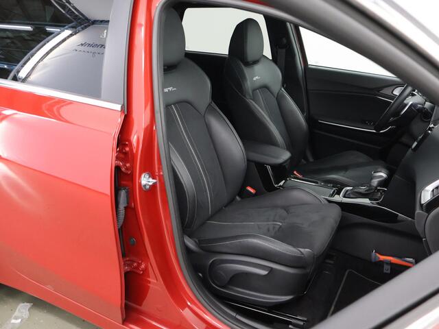 KIA CEE D Ceed Sportswagon 1.5 T-GDi GT-Line | Panoramadak | Matrix LED Koplampen | Stoel/Stuurverwarming | Keyless Go | Elektrisch bedienbare achterklep