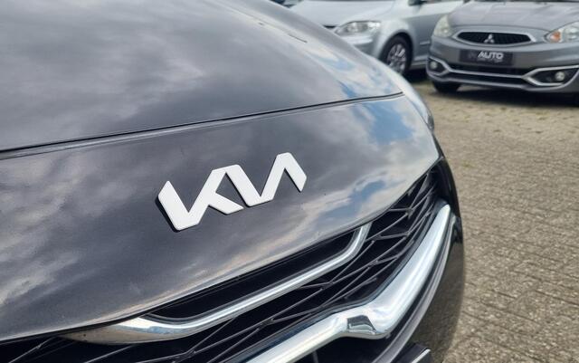 KIA CEE D Ceed Sportswagon 1.0 T-GDi ComfortLine 120PK | NL Auto | Climate Control | Achteruitrijcamera | Lichtmetalen Velgen | Apple Carplay & Android Auto |