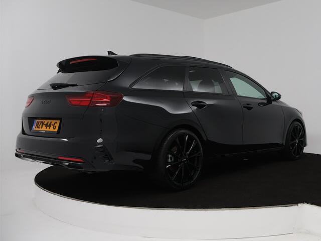 KIA CEE D Ceed Sportswagon 1.5 T-GDi GT-PlusLine | Company Car | 10 Jaar Garantie | Black Edition | Panoramadak | Adaptive Cruise Control | Lichtmetalen Velgen 19" | Beschikbaar per 01-11-2025