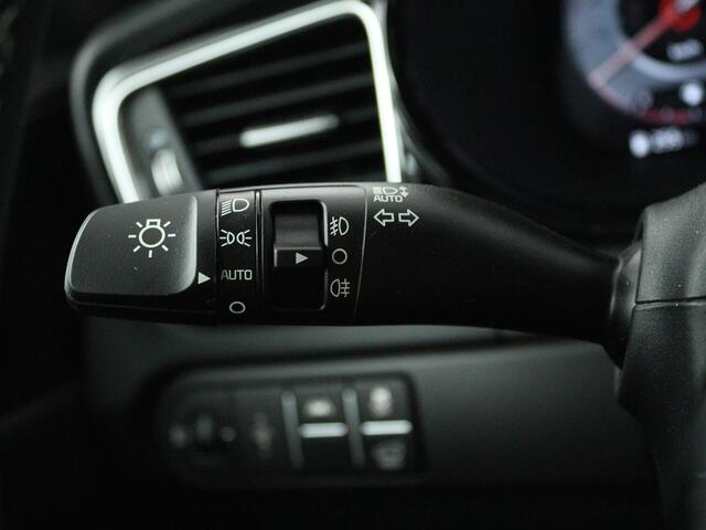 KIA CEE D Ceed Sportswagon 1.5 T-GDi GT-PlusLine | Company Car | 10 Jaar Garantie | Black Edition | Panoramadak | Adaptive Cruise Control | Lichtmetalen Velgen 19" | Beschikbaar per 01-11-2025