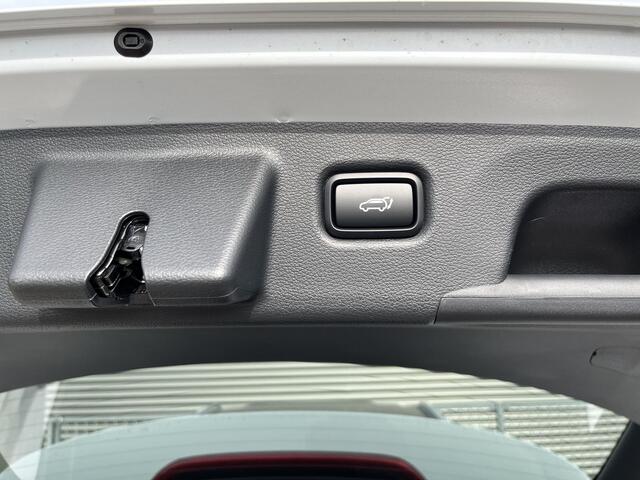 KIA CEE D Ceed SW 1.5 T-GDi GT-PlusLine AUTOMAAT NIEUW!!! | LEDER/ALCANTARA | SCHUIFDAK | NAVIGATIE