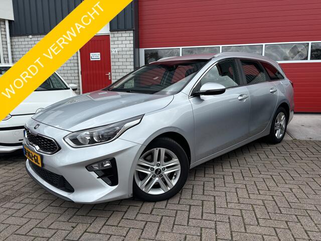 KIA CEE D Ceed Sportswagon 1.0 T-GDi DynamicLine CAMERA / NAVI / CARPLAY / CRUISE / PDC / DAB+ / BLUETOOTH / NL-AUTO