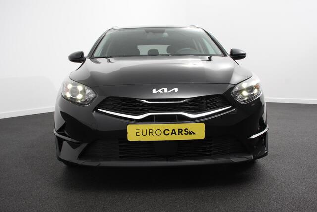 KIA CEE D Ceed Sportswagon 1.0 T-GDi Prestige | Navigatie | Apple Carplay/Android Auto | Climate Control | Cruise Control | Lane Assist | Stoel/Stuurverwarming | Privacy Glass | Camera