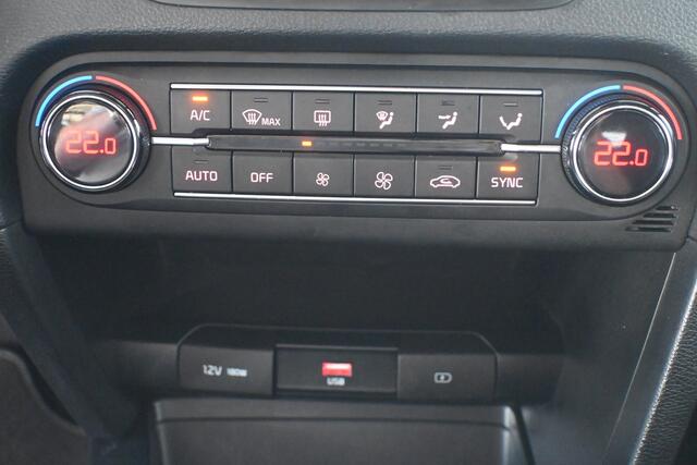 KIA CEE D Ceed Sportswagon 1.0 T-GDi DynamicLine Clima Navigatie Carplay Goed Onderhouden! Inruil Mogelijk!