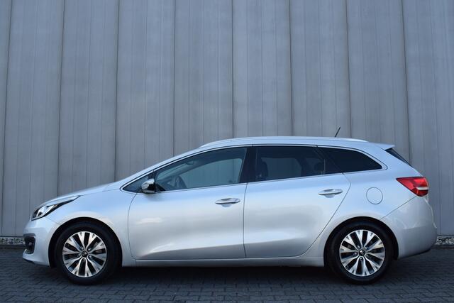 KIA CEE D cee'd 1.0 T-GDi Navigator ECC | Full Map Navi | Telefonie | Camera | Trekhaak