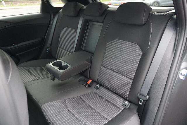 KIA CEE D Ceed 1.5 T-GDi MHEV DynamicPlusLine