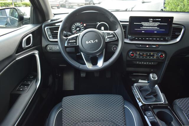 KIA CEE D Ceed Sportswagon 1.5 T-GDi DynamicPlusLine | Cruise Control | Navigatie | Camera | Stoel+StuurVerwarming | Keyless | Tot 10Jr. Kia-Garantie