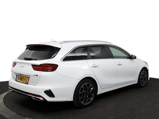KIA CEE D Ceed Sportswagon 1.5 T-GDi GT-Line Automaat - Trekhaak - Navigatie - Schuif-/kanteldak - Stoel-/stuurverwarming - Climate Control - Cruise Control - Fabrieksgarantie tot 01-2030