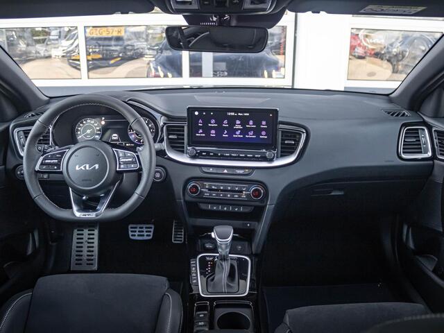 KIA CEE D Ceed Sportswagon 1.5 T-GDi GT-PlusLine | Direct leverbaar | Schuif/Kanteldak | Stoel&Stuur Verwarming | Premium Audio | Navi | 18"