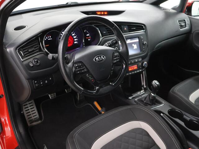 KIA CEE D cee'd Sportswagon 1.0 T-GDi GT-Line Summer Edition | Panoramadak | Stoel/Stuurwielverwarming | Navigatie | Parkeercamera | Climate control