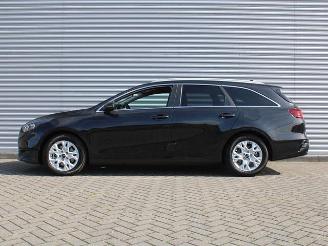 KIA CEE D Ceed Sportswagon 1.0 T-GDi DynamicPlusLine | Stoel- & stuurverwarming | Camera | Clima | Cruise | LED | Navi | Elek. achterklep | 16" LM |
