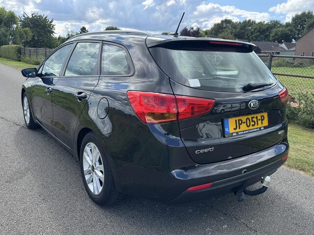 KIA CEE D cee'd Sportswagon 1.0 T-GDi First Edition NAVI/ECC/CAMERA